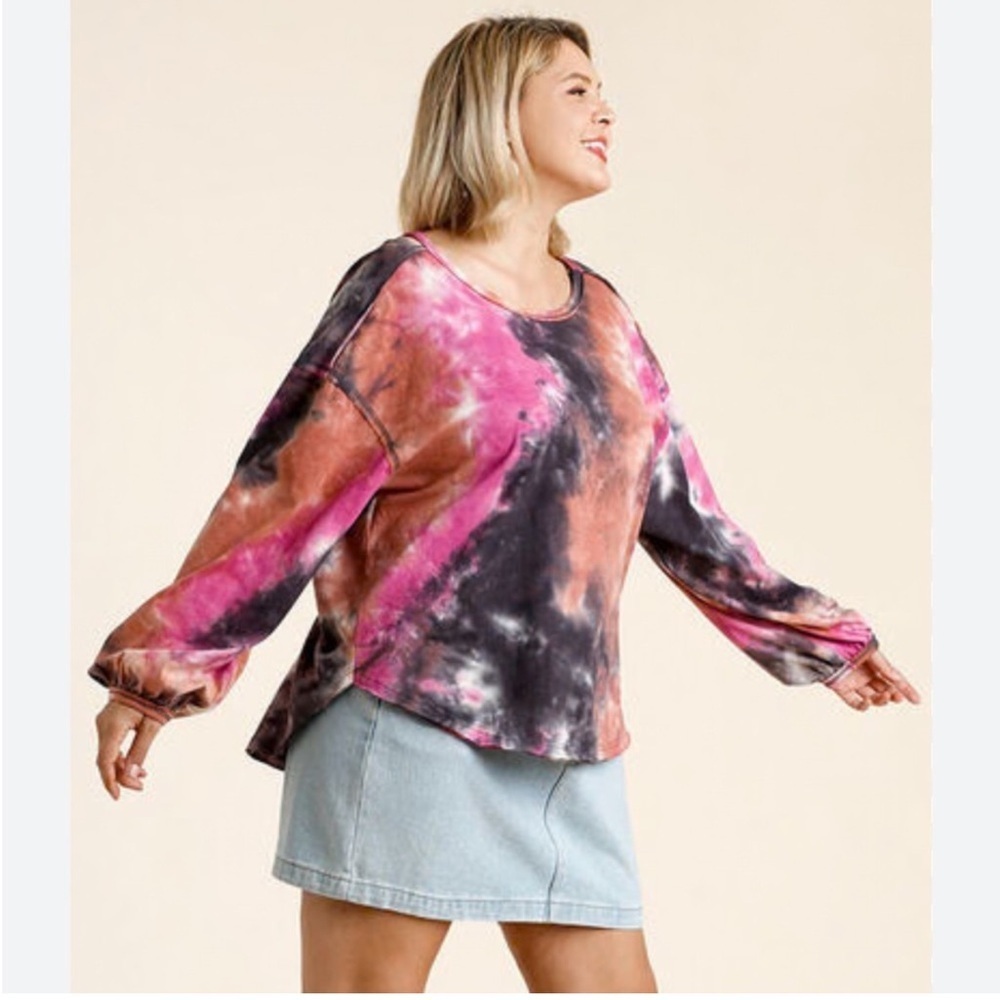 Umgee Tie Dye Balloon Sleeve Tee - Picture 1 of 6